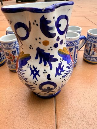 Juego de cerámica pintada a mano