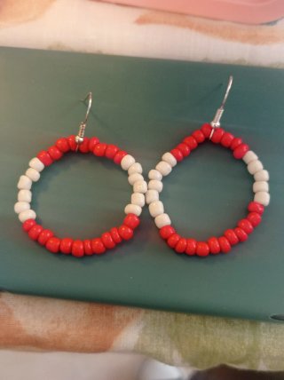 Pendientes hechos a mano aro rojo y blanco