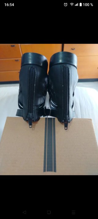 Sandalias negras gladiador
