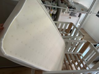 Minicuna Doco madera y blanco