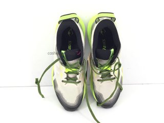 zapatillas asics