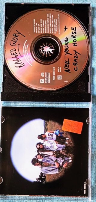 Neil Young + Crazy Horse Ragged Glory cd