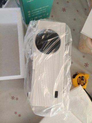 Proyector Mini TOWOND Wifi. Total hay 2 precio100€