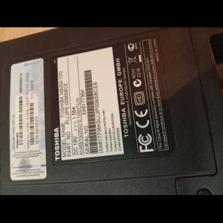Mini portátil Toshiba Atom