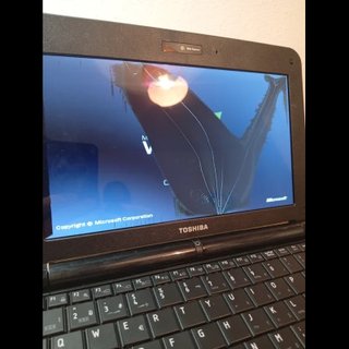 Mini portátil Toshiba Atom