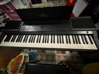 Piano Eléctrico Clavinova