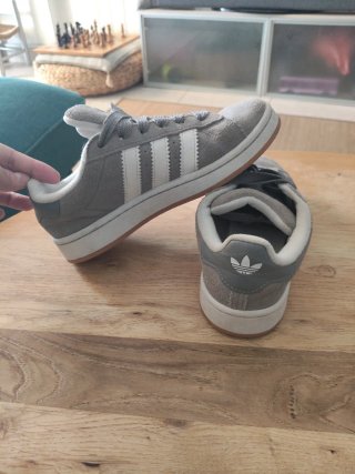 Deportivas Adidas Campus Grises