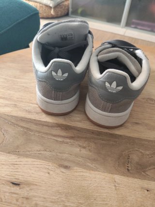 Deportivas Adidas Campus Grises