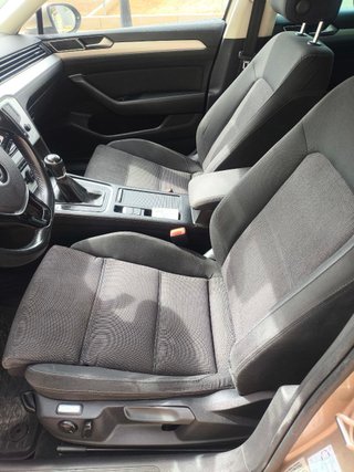 Volkswagen Passat 2015 1.8L