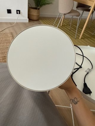 Lámpara de sobremesa blanca Ikea SPETSBOJ