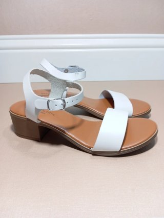 Sandali donna vera pelle bianchi nuove