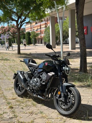 Honda CB1000R