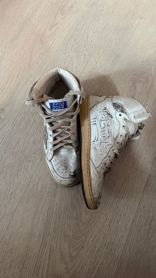 Golden Goose edicion Cayetana Plata y Blanco