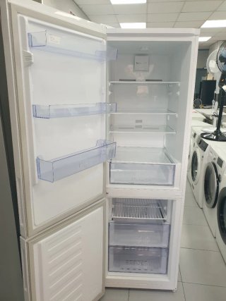 Nevera Beko 1.85m x 60cm