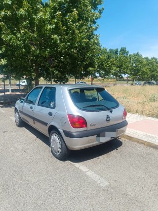 Ford Fiesta 2001