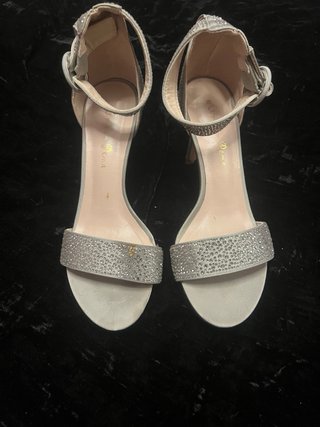 Zapatos de fiesta plateados talla 37