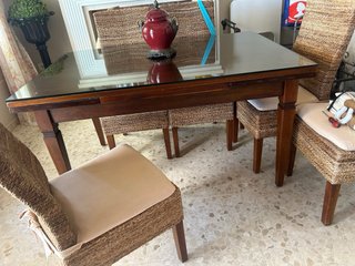 Mesa de comedor extensible madera y cristal