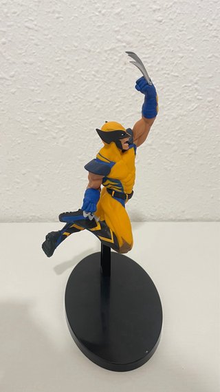 Figura Lobezno (Wolverine) Marvel