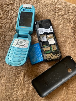Teléfonos Alcatel y Samsung