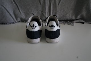 Adidas Gazelle Talla 40 Negro Blanco