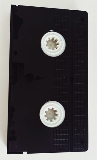 VHS Mira Quien Habla