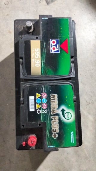Batería AGM 95Ah 850A Mega Plus+