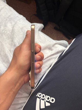 iPhone 16 Pro