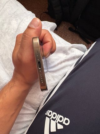 iPhone 16 Pro