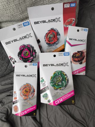 Beyblade X - Lotes de Beyblades