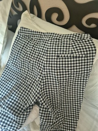 Pantalón cuadros blanco y negro