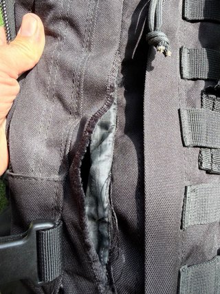 Mochila Ecko Unltd. Negra Táctica