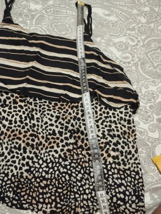 Blusa tirantes rayas y leopardo Talla M