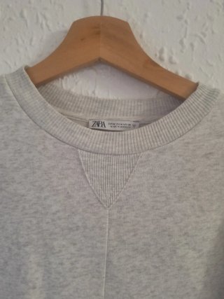 Sudadera sin mangas gris con lazada