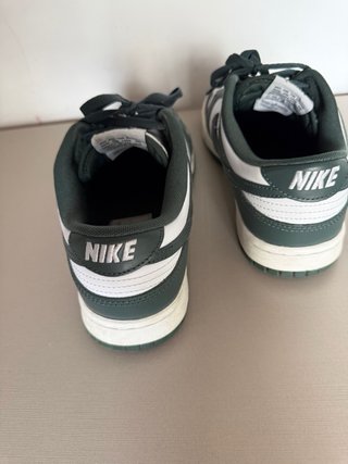 Nike Dunk Low Retro Verde Blanco