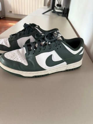 Nike Dunk Low Retro Verde Blanco