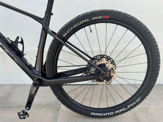 SCOTT SCALE RC TEAM (MTB-GRAVEL)