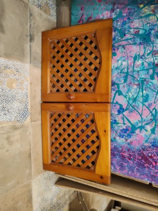 Puertas de madera con celosía