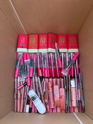 Maquillaje variado
