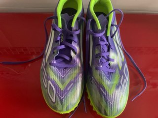 Botas de fútbol Adidas F50 Morado/Verde