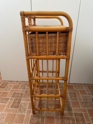 Cómoda de bambú y mimbre