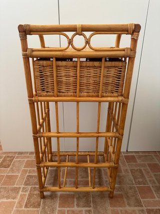 Cómoda de bambú y mimbre