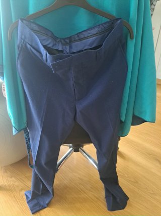 Traje de ceremonia azul marino