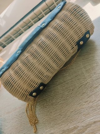 Bolso de mimbre y piel