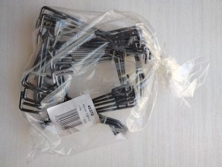 100 Ganchos para estantería rejilla 15cm