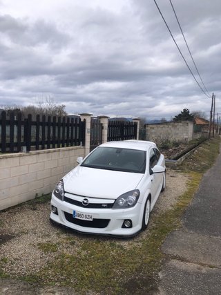 Opel Astra 2010