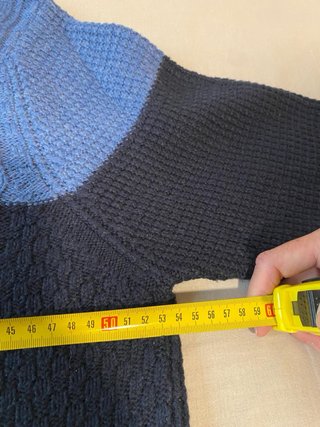 Jersey azul de punto trenzado