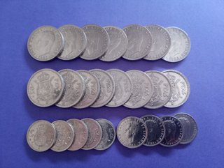 24 MONEDAS, 9 DE 5 Ptas y 15 DE 50 Ptas. DEL REY