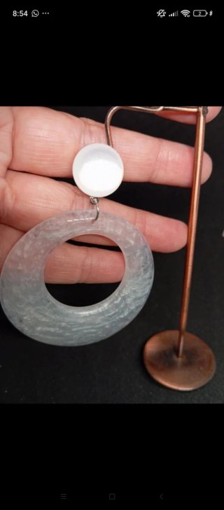 Pendientes aro blancos nacarados