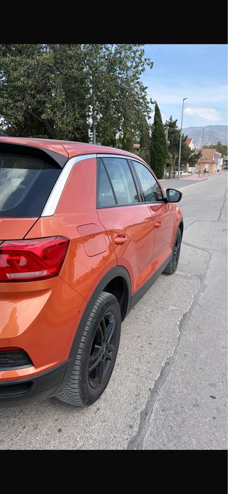 Volkswagen T-Roc 2019