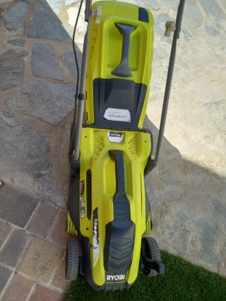 Tosaerba Ryobi 1300W